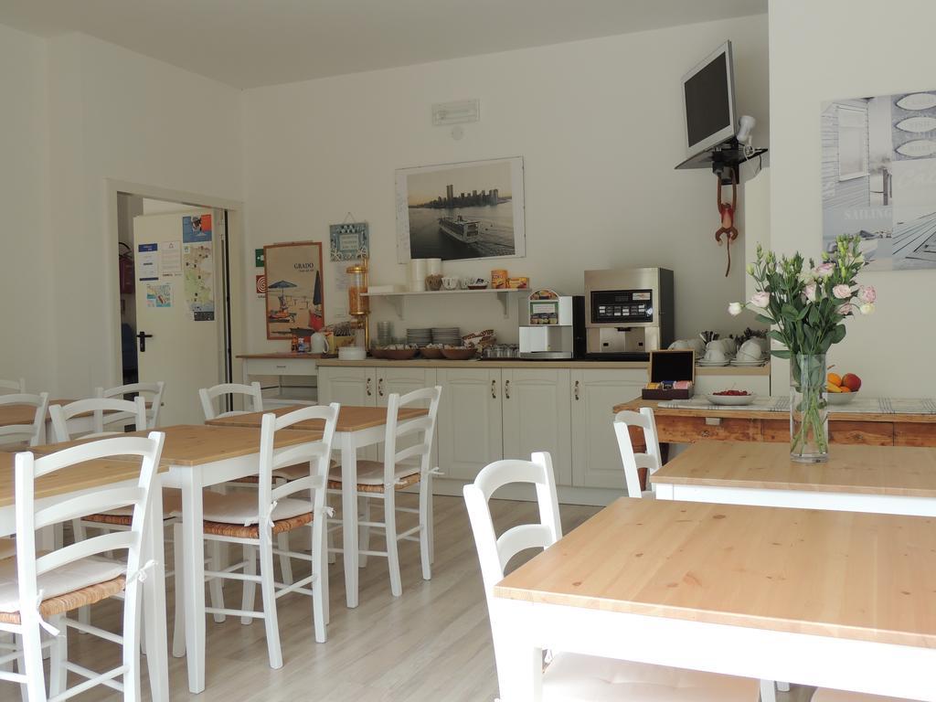 Ai Fiori Hotel 2*
